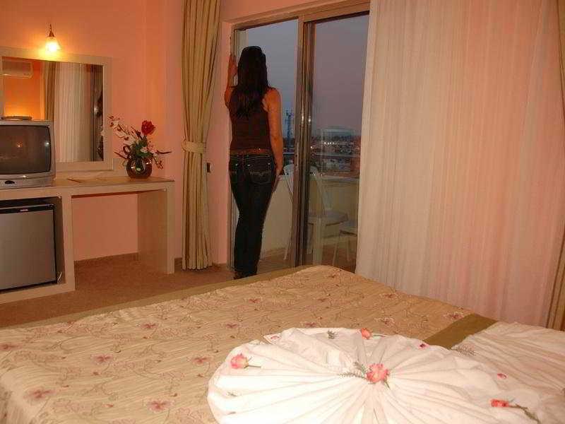 Sunbeach Hill Hotel Side Kültér fotó